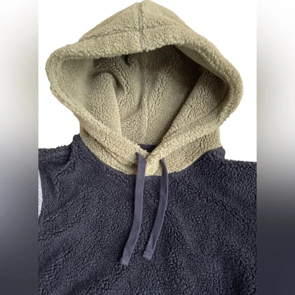 American Eagle Hoodie Sweatshirt Sherpa Fleece Men’s Color Block Black Green S - Picture 4 of 9